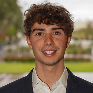 Leo Formighieri Pereira, Candidate for Fowler College of Business Representative