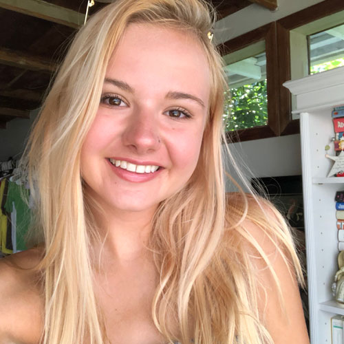 Audrey Carlson
