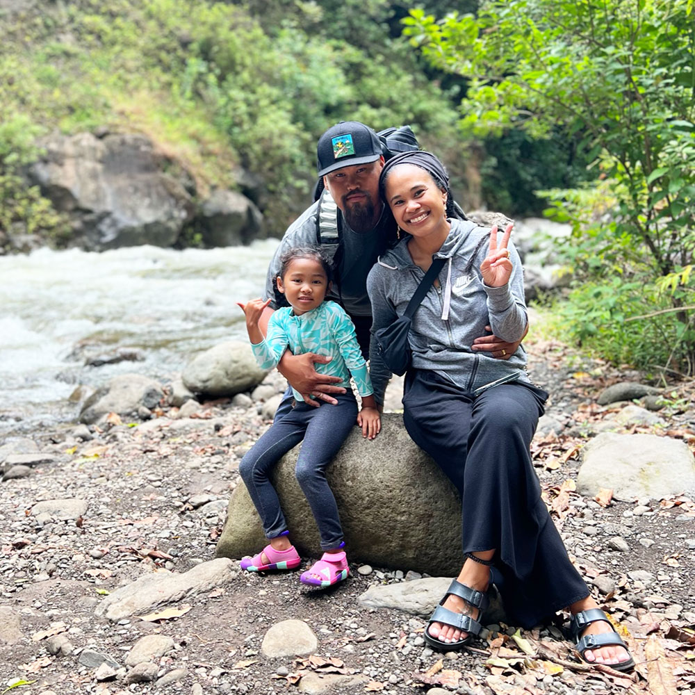 Reggie with his family in Iao Valley - Maui.