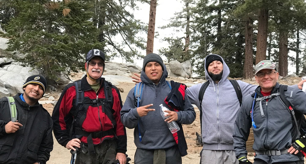 (left to right) Alberto (friend), Unknown hiker, Rodrigo, Jesus (friend) , unknown hiker -  San Jacinto Peak, Palm Springs (Aerial Tramway), Cactus to Clouds