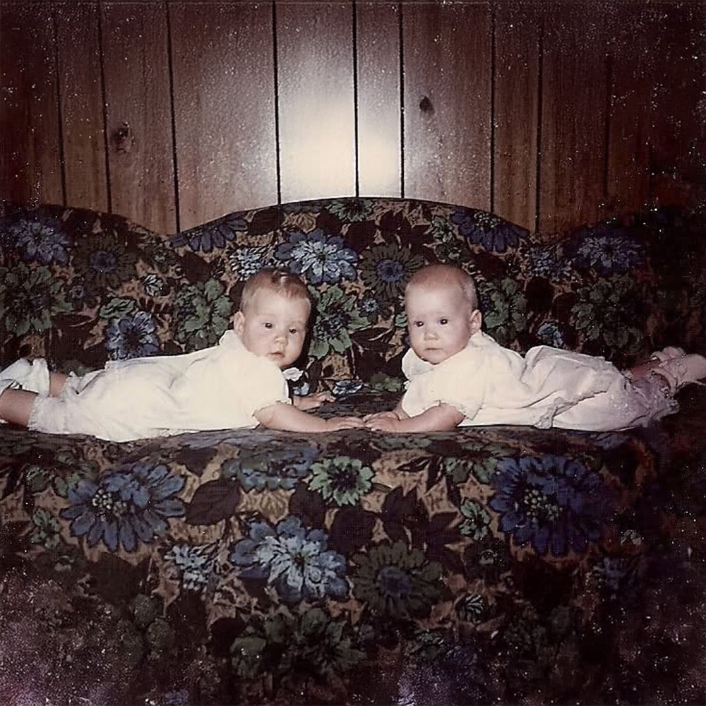 Dawn and Deanne when they were babies.